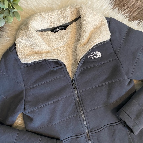 The North Face full zip Sherpa lined jacket - Picture 2 of 8